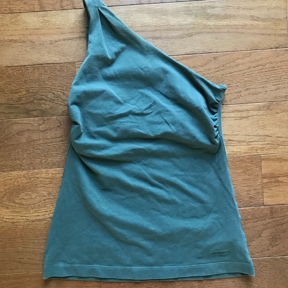 Patagonia one shoulder tank